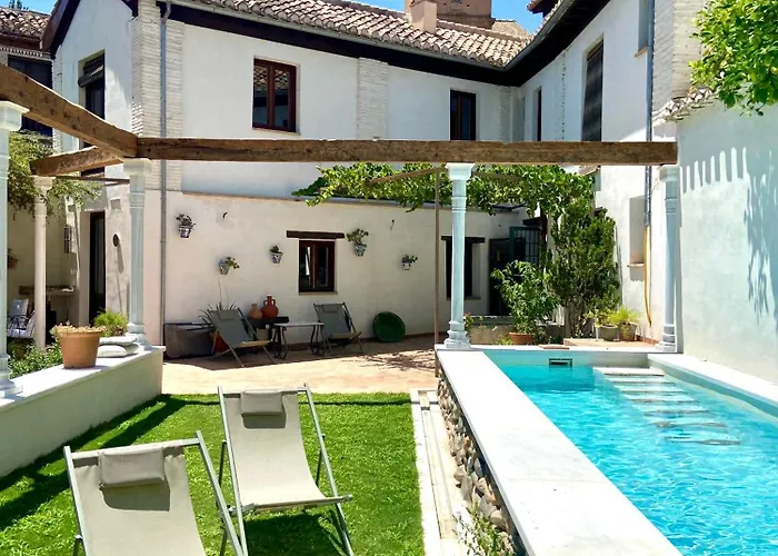 Carmen De Ramilla, Encantadora Guesthouse Con Piscina Soleada